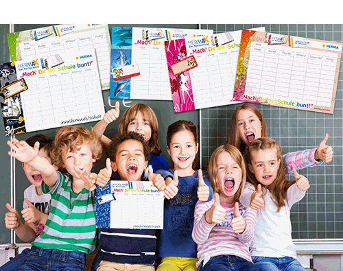 glückliche Kinder, die sich auf die Schule freuen