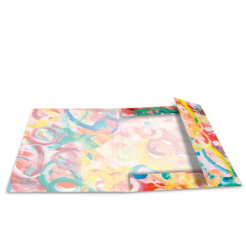 Ein offenes Notizbuch mit buntem, abstraktem Design in Pastellfarben, das geschwungene Linien und Formen zeigt.