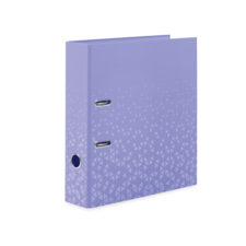 Lila Powerbank mit zwei USB-C-Anschlüssen und einem Kopfhöreranschluss, geometrisches Muster auf der Vorderseite.