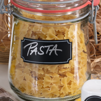 Vorratsglas mit Tafeletikett