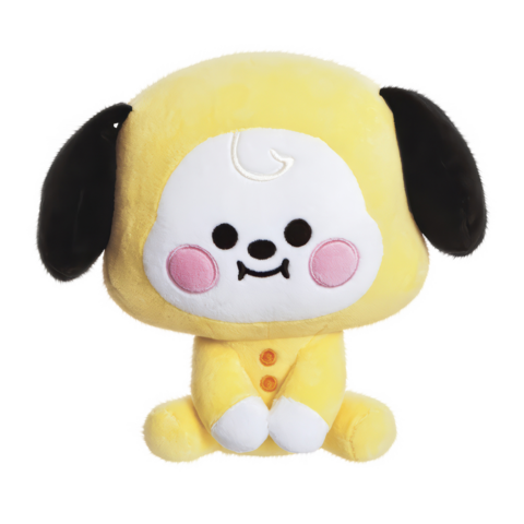 Gelbes Plüschhund mit großen Ohren und einem freundlichen Gesicht, sitzt aufrecht und trägt einen Anzug mit Knöpfen.