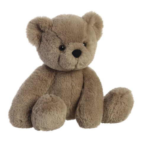 Ein brauner Plüschbär mit runden Ohren und schwarzen Augen sitzt aufrecht. Der Bär hat ein weiches, flauschiges Fell und eine freundliche Ausstrahlung.