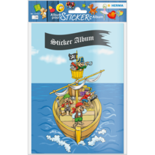 Ein Stickeralbum mit einem Piratenschiff, auf dem mehrere Piraten stehen, darunter einer mit einem Fernrohr.