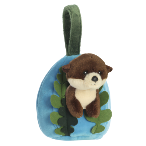 Plüschspielzeug in Form eines blauen Rucksacks mit einem braunen Otter und grünen Blättern auf der Vorderseite.
