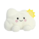 Weicher, weißer Wolkenplüsch mit einem lächelnden Gesicht und rosa Wangen, ergänzt durch eine gelbe Sonne auf der Seite.