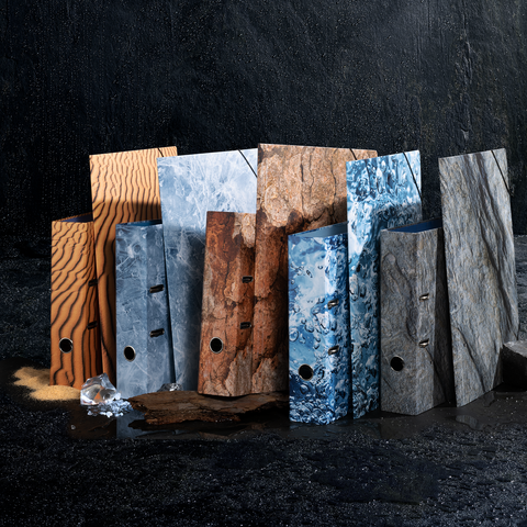 Verschiedene Muster und Texturen von Materialien in Form von rechteckigen Blöcken, die Holz- und Steinoptik imitieren.