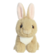 Kuschelhase aus Plüsch mit langen Ohren und einem freundlichen Gesicht, sitzt aufrecht mit einem weichen, beigen Körper.