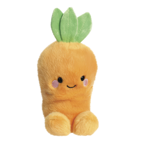 Kuscheltier in Form einer Karotte mit grünen Blättern oben, lächelnd und mit rosa Wangen.