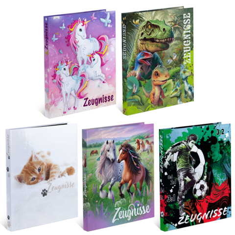 Fünf verschiedene Schulzeugnisse mit bunten Cover-Designs: Einhorn, Dinosaurier, Kätzchen, Pferde und Fußball.