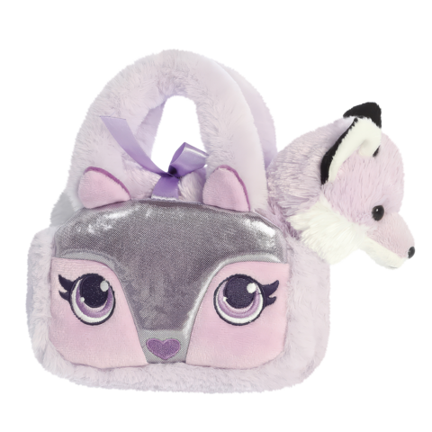 Lila Handtasche mit einem plüschigen Fuchs-Design, Augen und Ohren auf der Vorderseite, sowie einem Fuchs-Anhänger an der Seite.