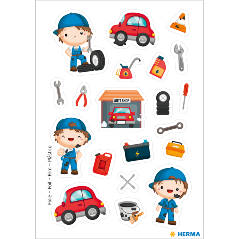 Ein Mechaniker in blauer Uniform steht neben einem roten Auto, umgeben von Werkzeugen, Ölkanistern und einem Autohaus.